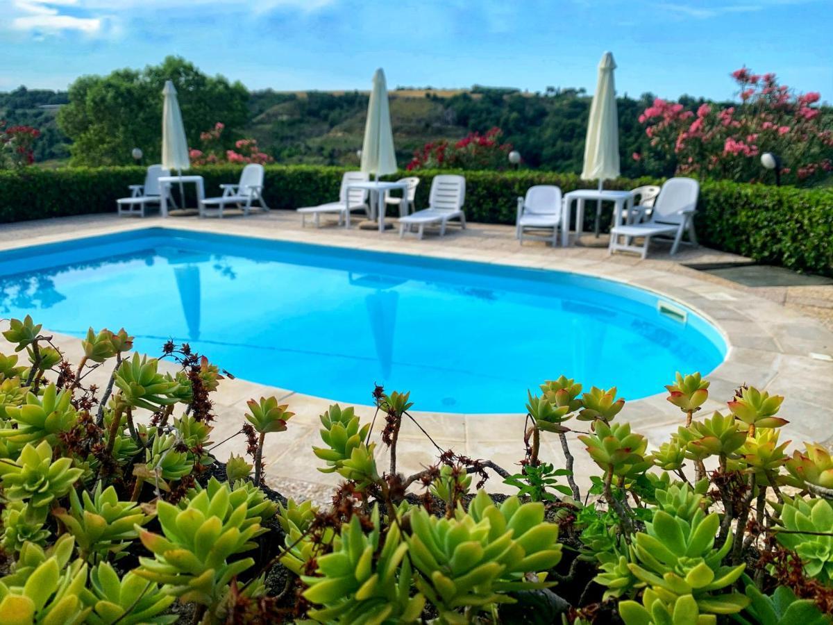 Chiaraluce Country House มาสซิญาโน ภายนอก รูปภาพ